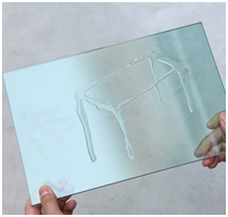 Luminous Glass Table by Tokujin Yoshioka - Featured Image